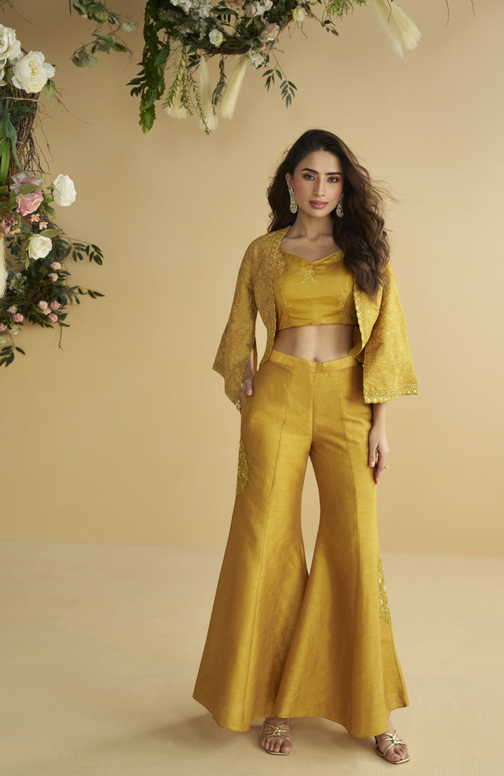 all occasions wear designer outfit for indian marriages