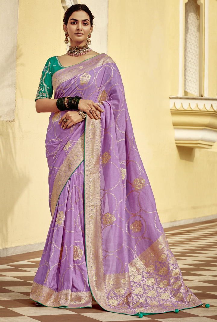 club wear shaadi party traditional saree