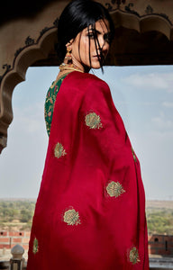 Sagaai Special Traditional Silk Saree for Online Sales by Fashion Nation